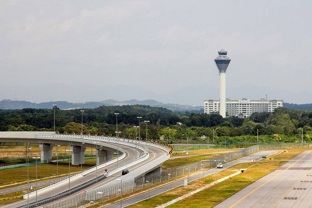 Аэропорт куала-лумпур (lcct)