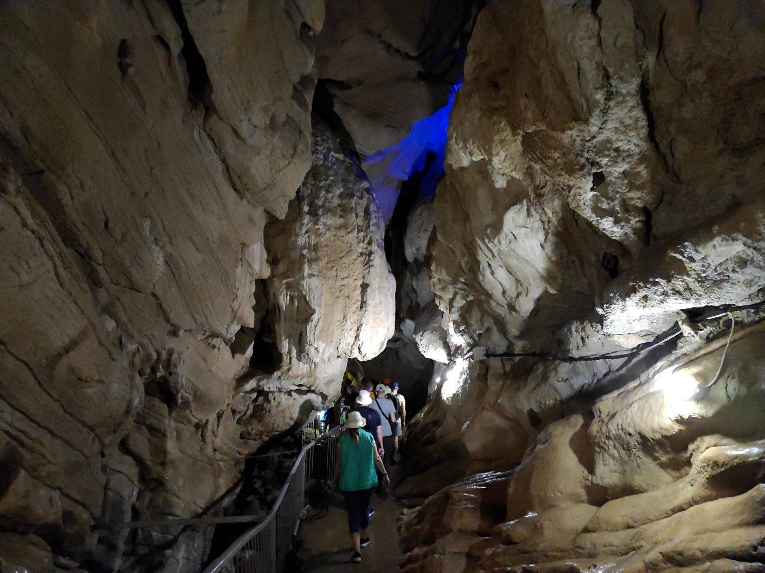 ???? гурьевские каменоломни (бяки) | активный отдых в туле и области - экскурсии в пещеры