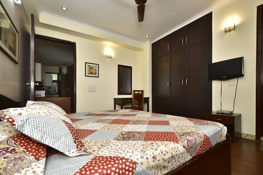 Search hotels in hauz khas, delhi