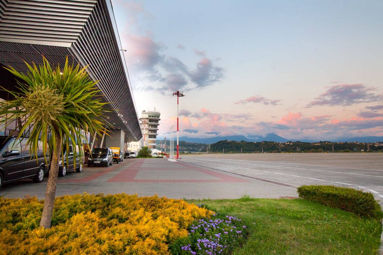 Международный аэропорт в сочи — воздушные ворота курорта