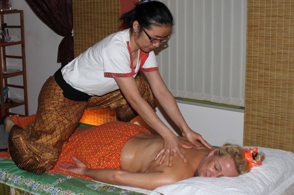 Тайский массаж: где, какой и сколько стоит