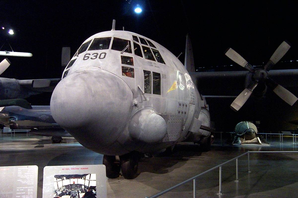 Lockheed ac-130 spectre — вики