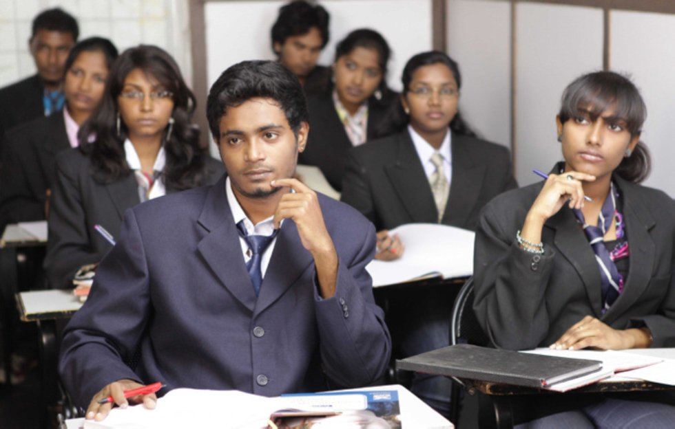 Как иностранцам получить сегодня достойное образование в индии?