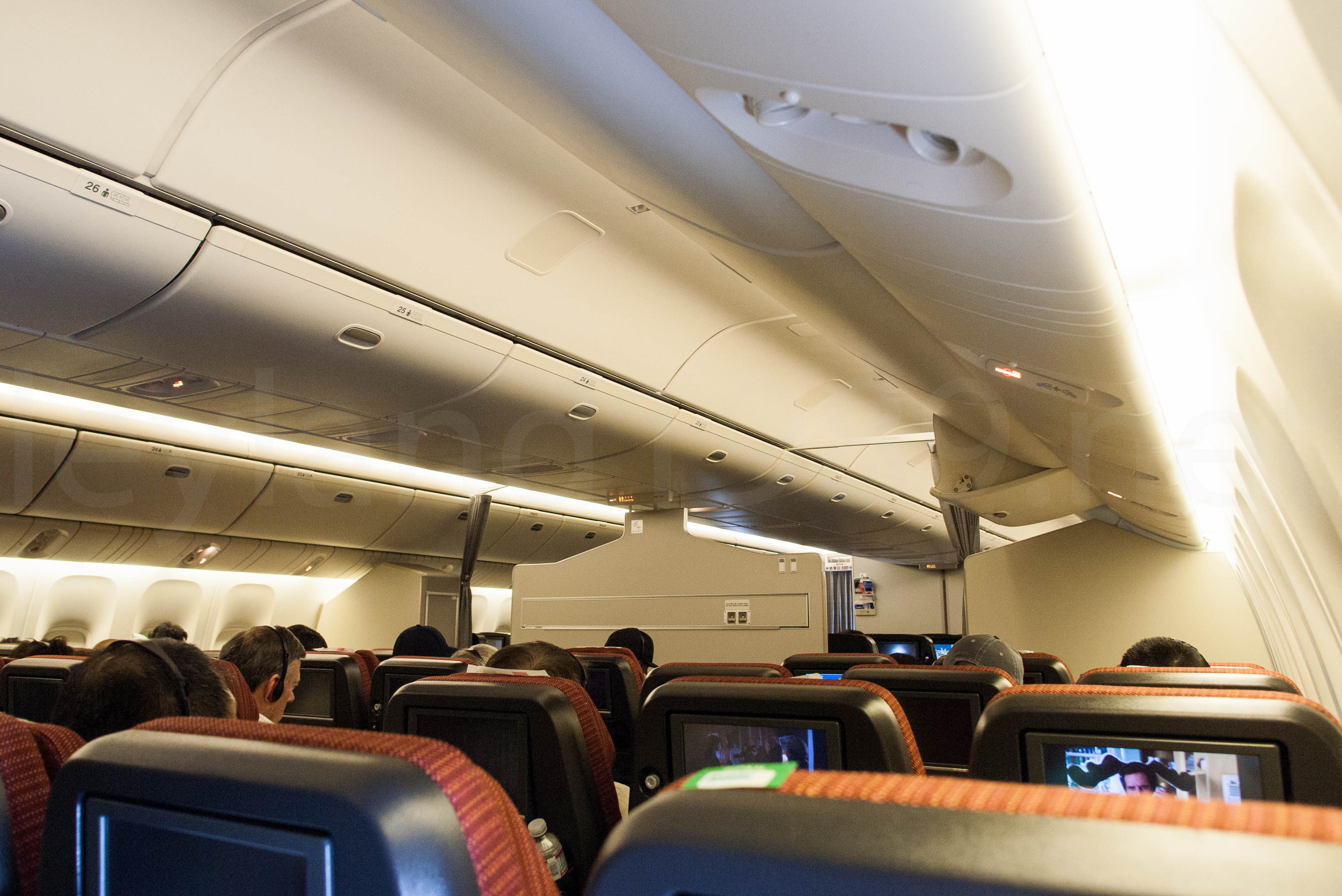 Самолет боинг 777-300 er: нумерация мест в салоне, схема посадочных мест, лучшие места