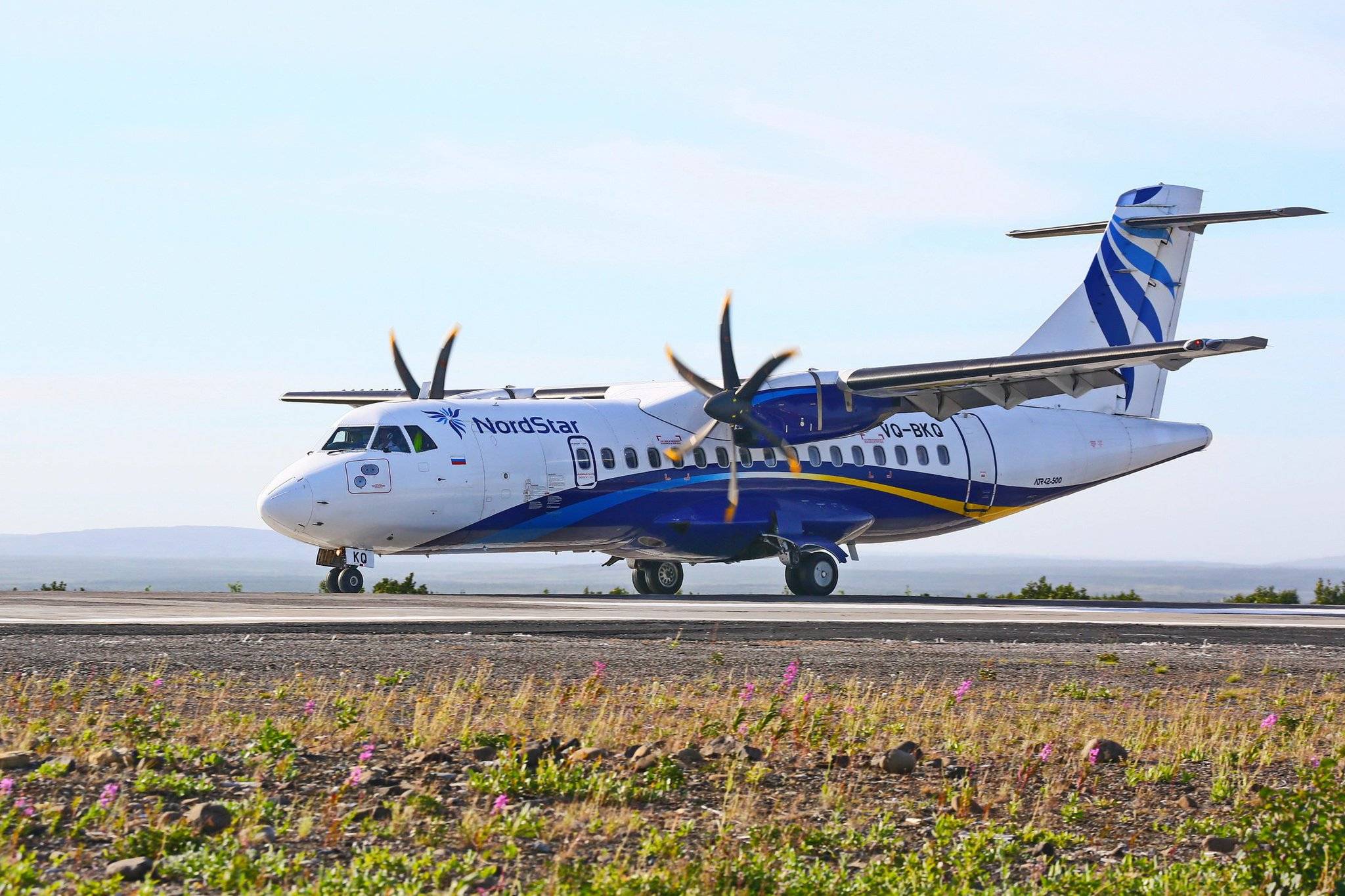 Авиакомпания таймыр. Самолеты Нордстар Красноярск Норильск. NORDSTAR авиакомпания Норильск. Самолеты авиакомпании Нордстар.