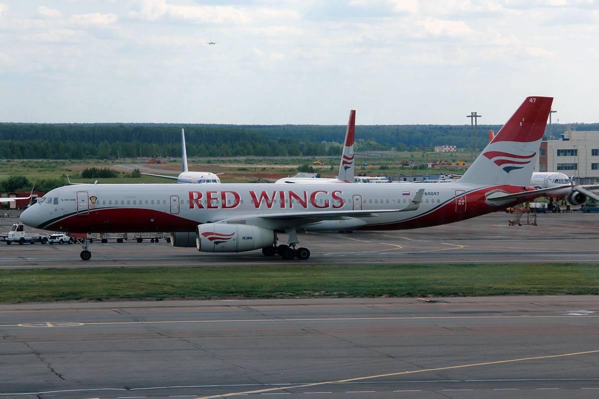 Ред вингс — российская авиакомпания | регулярные и чартерные рейсы