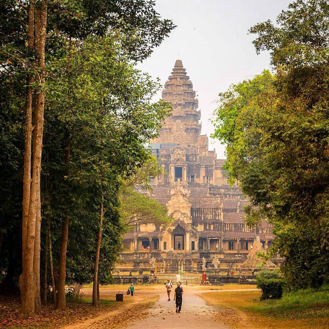 Храмовый комплекс ангкор-ват в камбодже