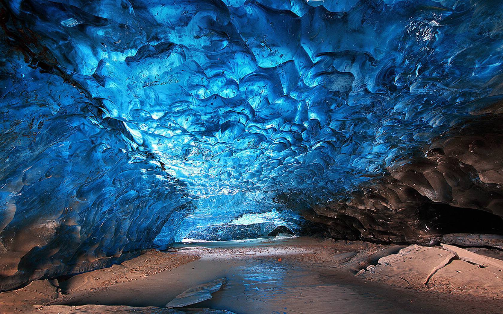 10 самых захватывающих пещер в мире