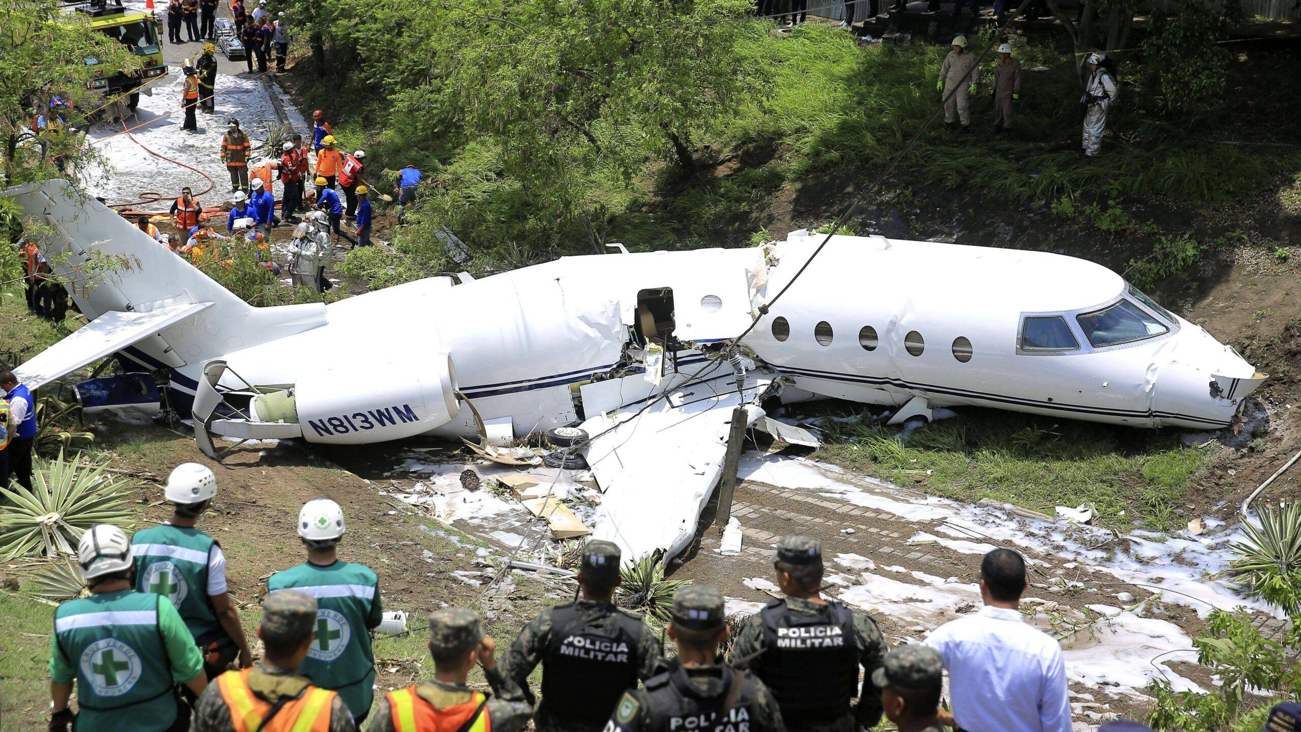 Что чувствует человек когда падает самолет: что происходит с людьми при падении, во время авиакатастрофы — как падают самолеты — новости туризма