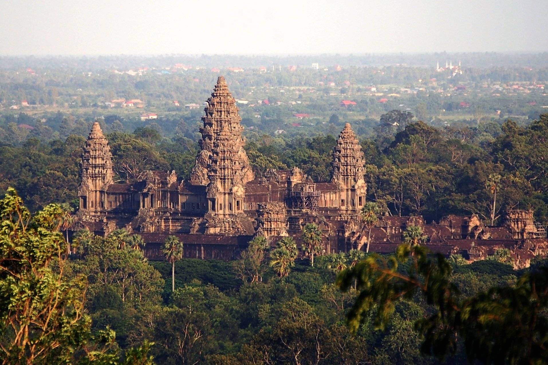 Храм ангкор-ват в камбодже