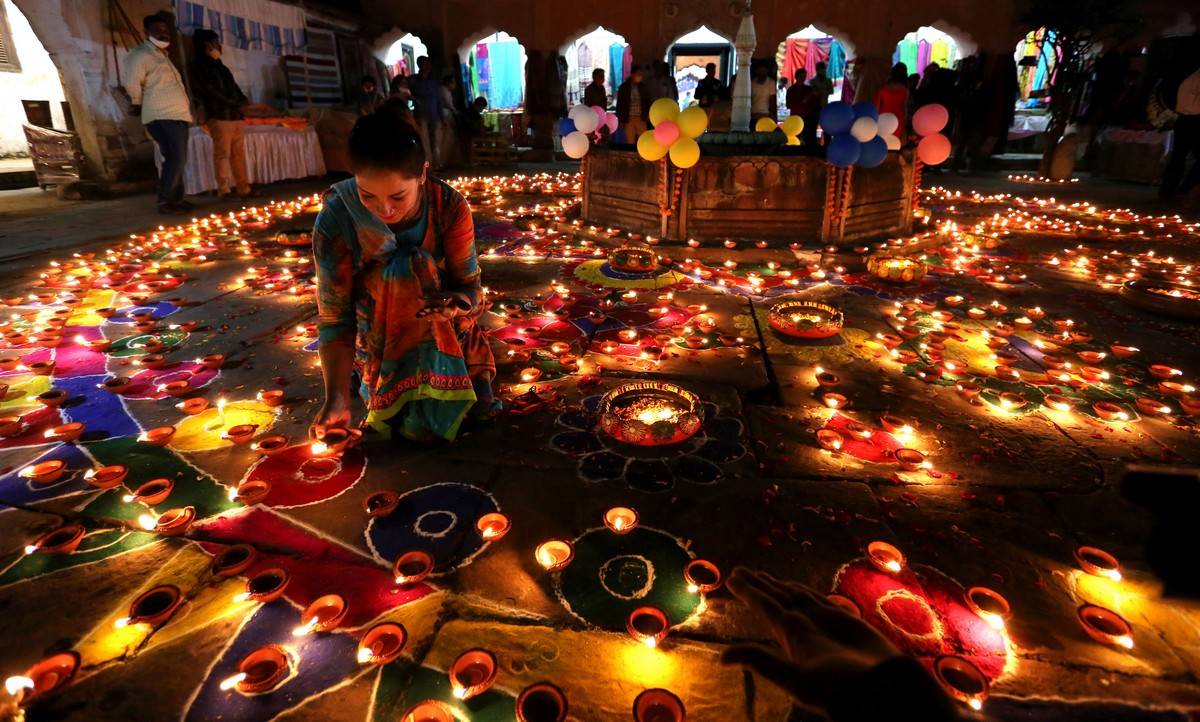 Праздник дивали: что отмечают в индии на фестивале огней - проспект желаний