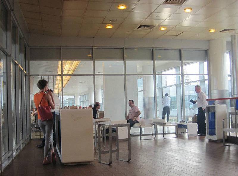 Место для курения аэропорт шереметьево терминал 2020 | авиакомпании и авиалинии россии и мира