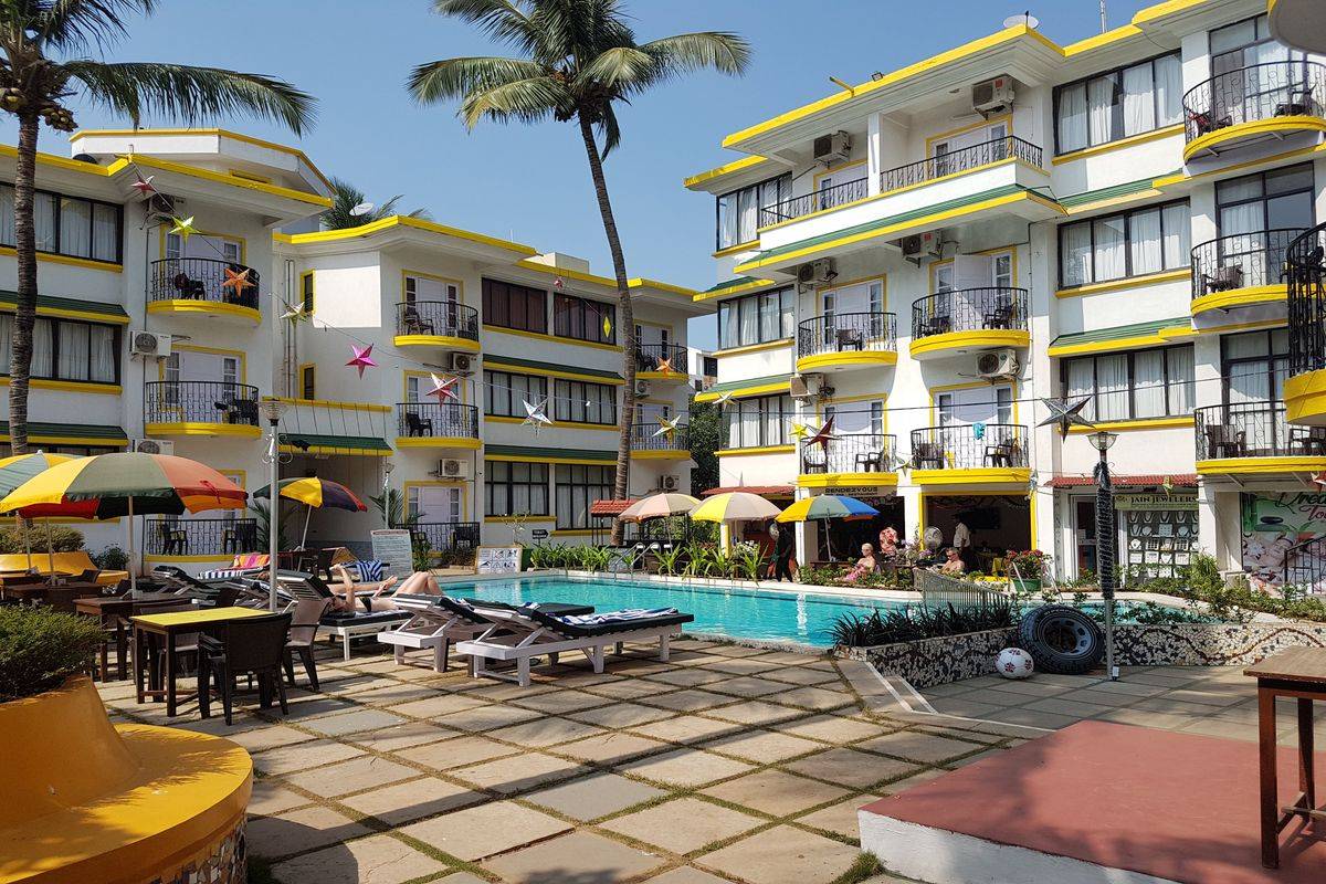 Отель резорт санта моника калангут (santa monica resort calangute), штат гоа, бронировать