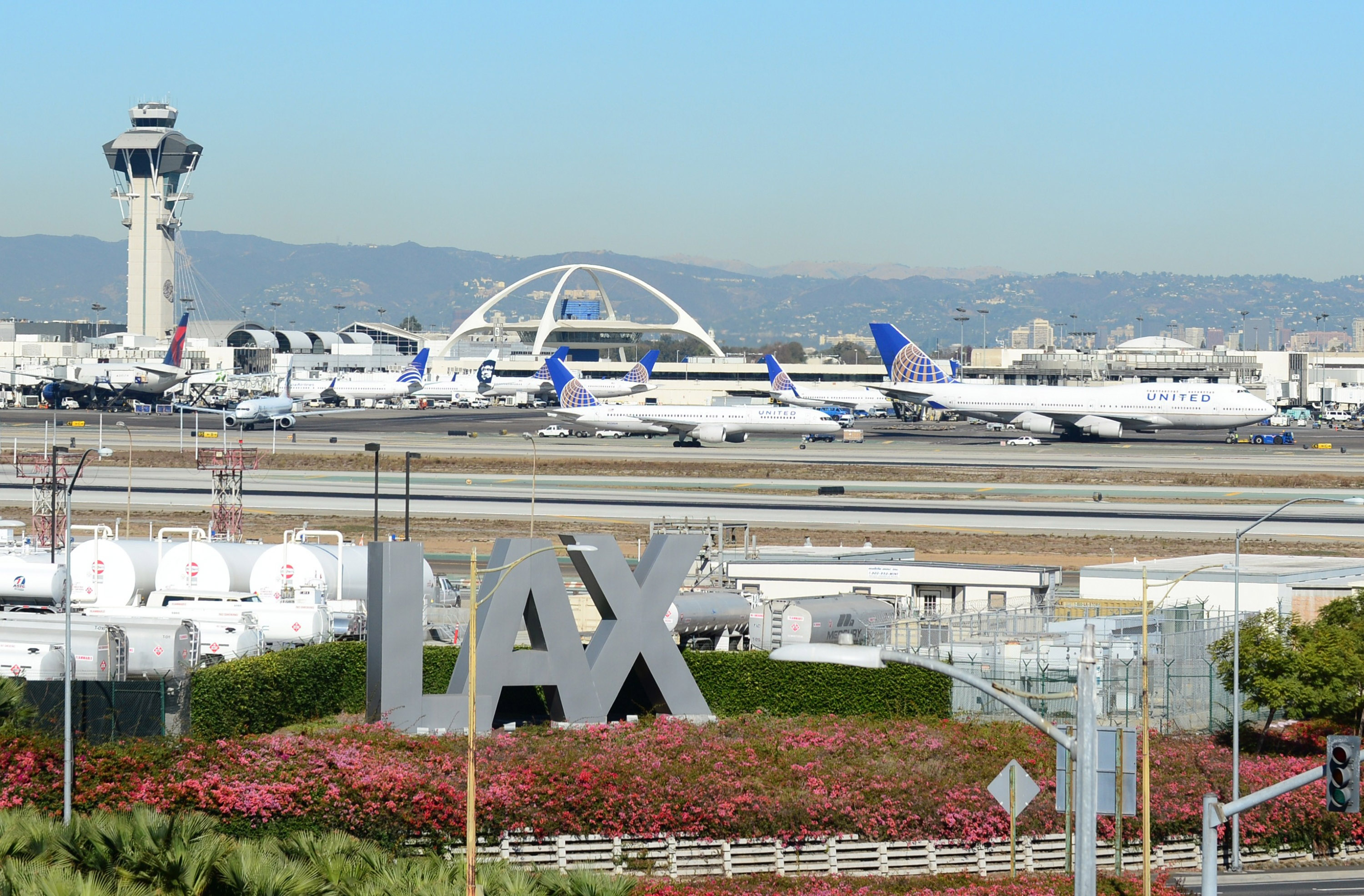Аэропорт лос-анджелеса — как добраться, онлайн-табло, отзывы