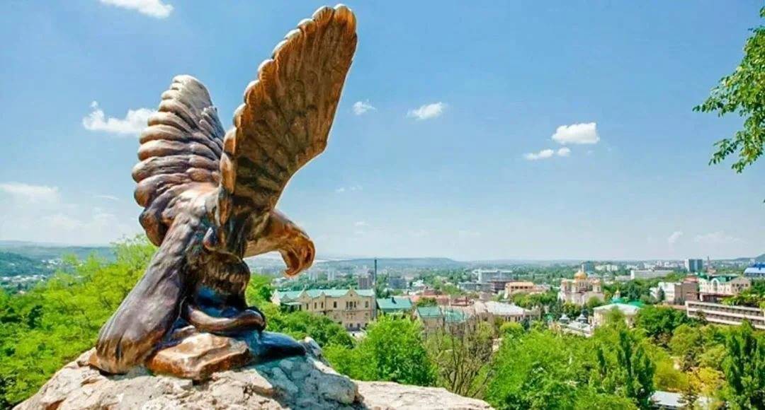 Орел - символ кавказских минеральных вод