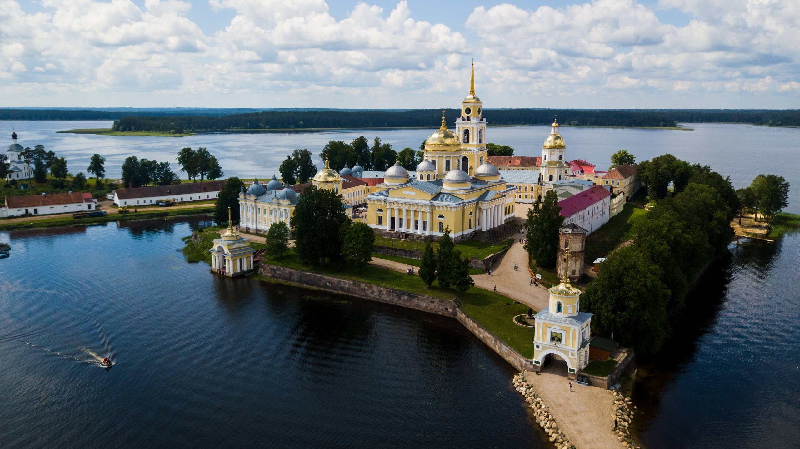 Достопримечательности города осташков - база рыбака на селигере русские корни