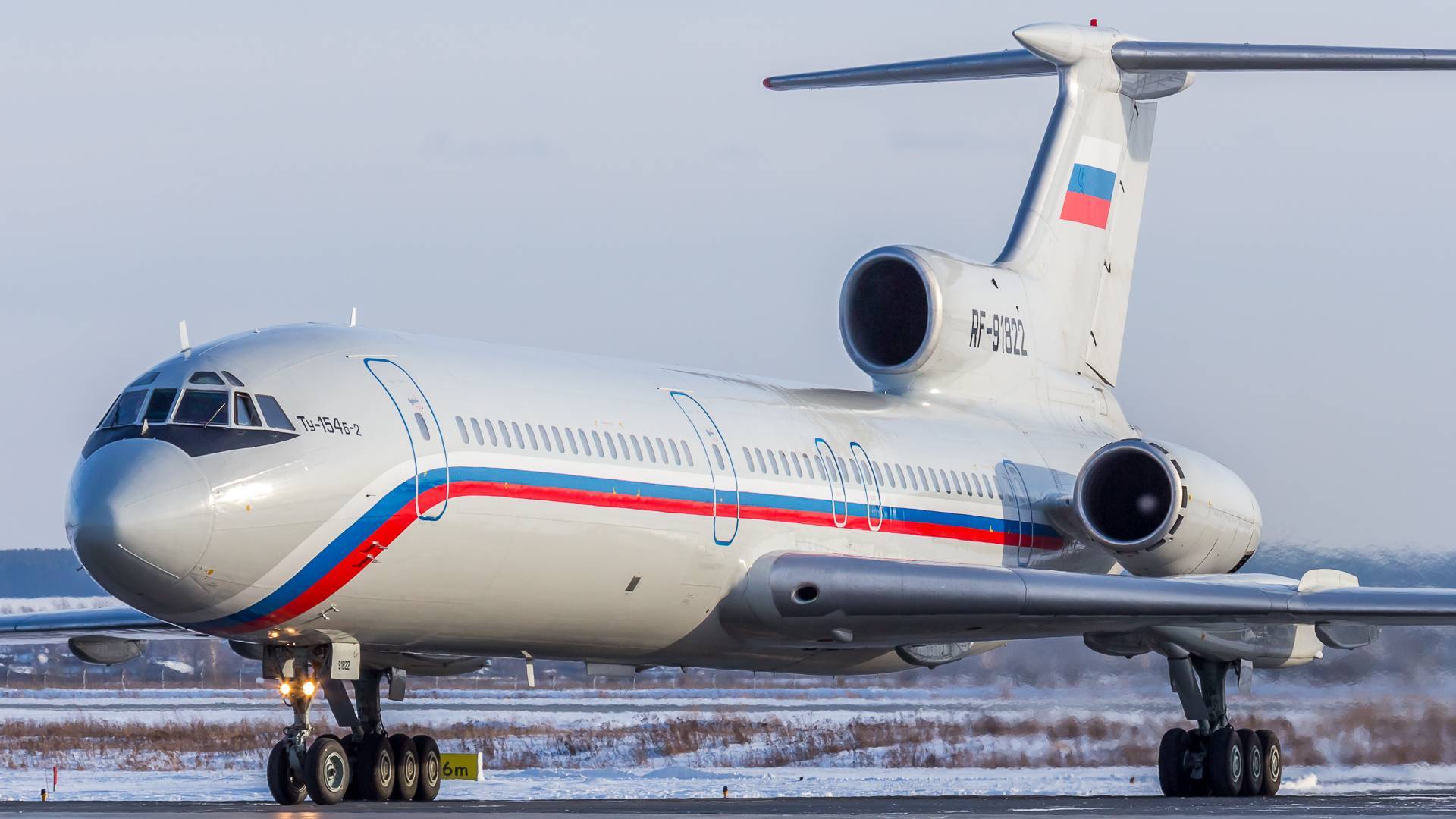 Самолет Ту-154: фото салона и технические характеристики