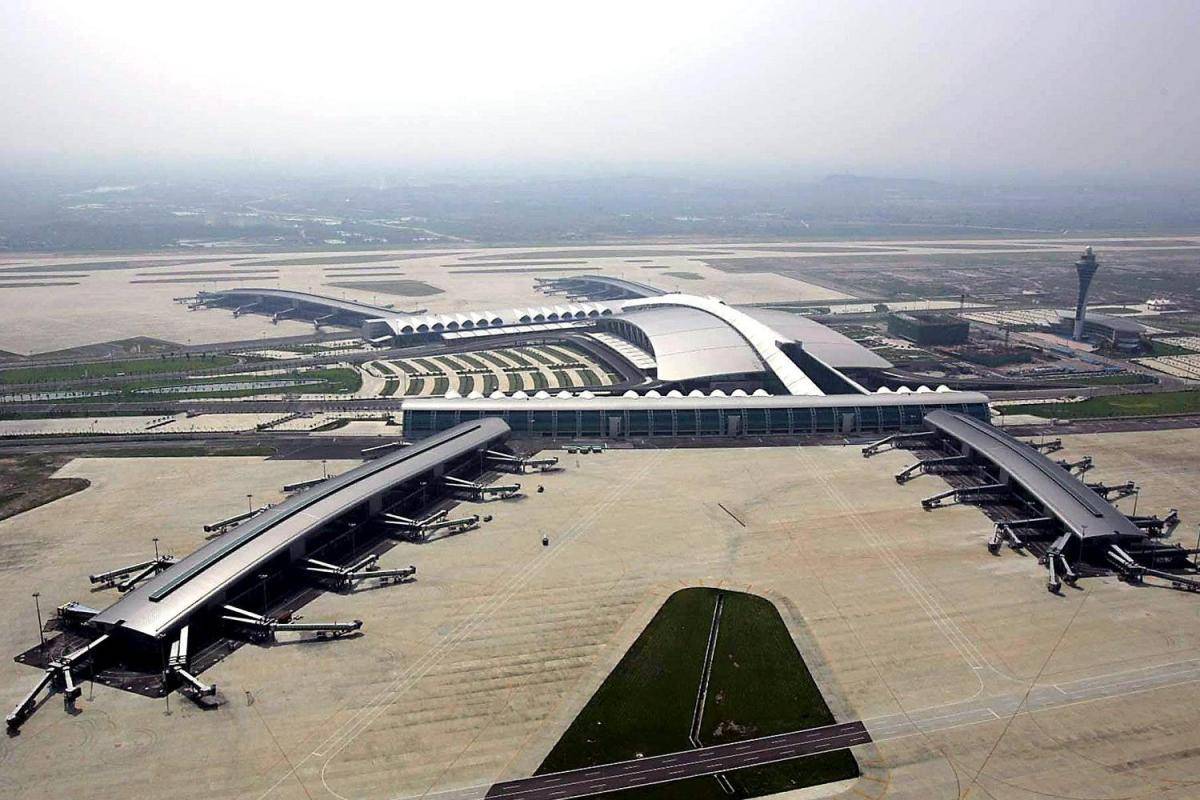 Guangzhou baiyun airport terminal 2-china southern airlines co. ltd. csair.com