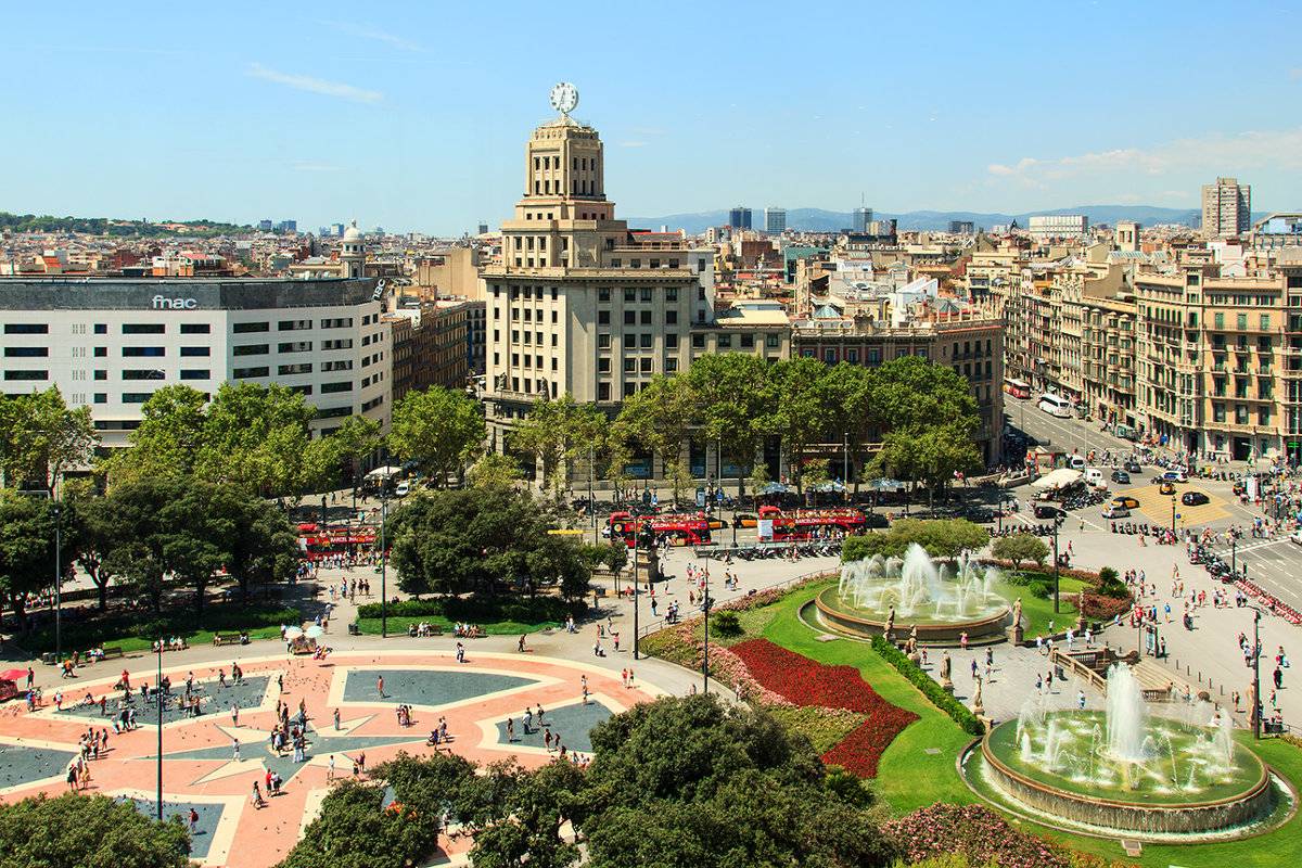 Площадь каталонии, барселона (plaça de catalunya): фото, отели, как добраться