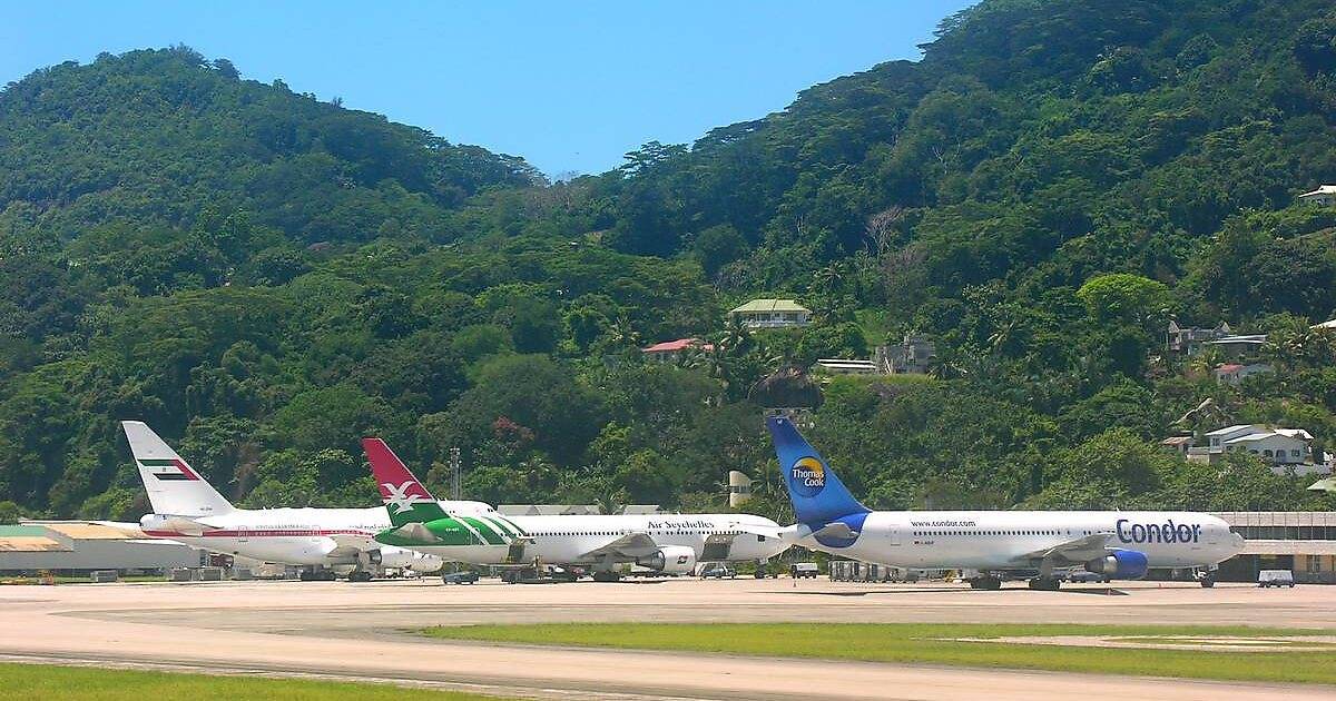 Все об аэропорте маэ на сейшелах (sez fsia): онлайн табло с расписанием рейсов