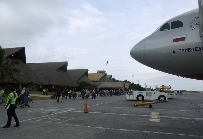 Международные аэропорты доминиканы – карибские терминалы под пальмовыми листьями и палящим солнцем. аэропорты доминиканы; их расположение, трансферы исторические и географические данные