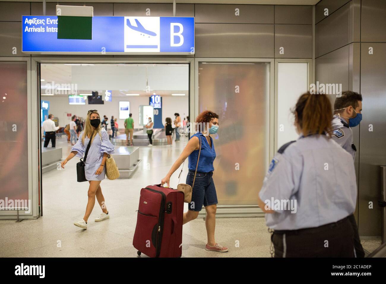 Аэропорт афины: официальный сайт, как добраться, где остановиться | live to travel