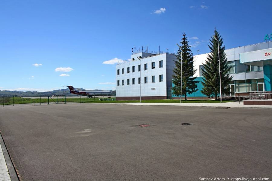 Горно-алтайский аэропорт - вики