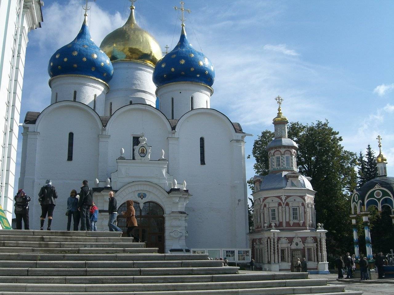 Православные храмы сергиева посада