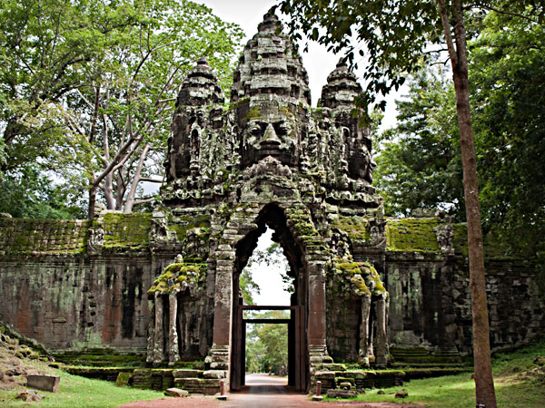 Малый круг ангкора: ангкор ват, байон и храм лары крофт | блог об отдыхе в черногории, таиланде, сербии, малайзии и др. странах