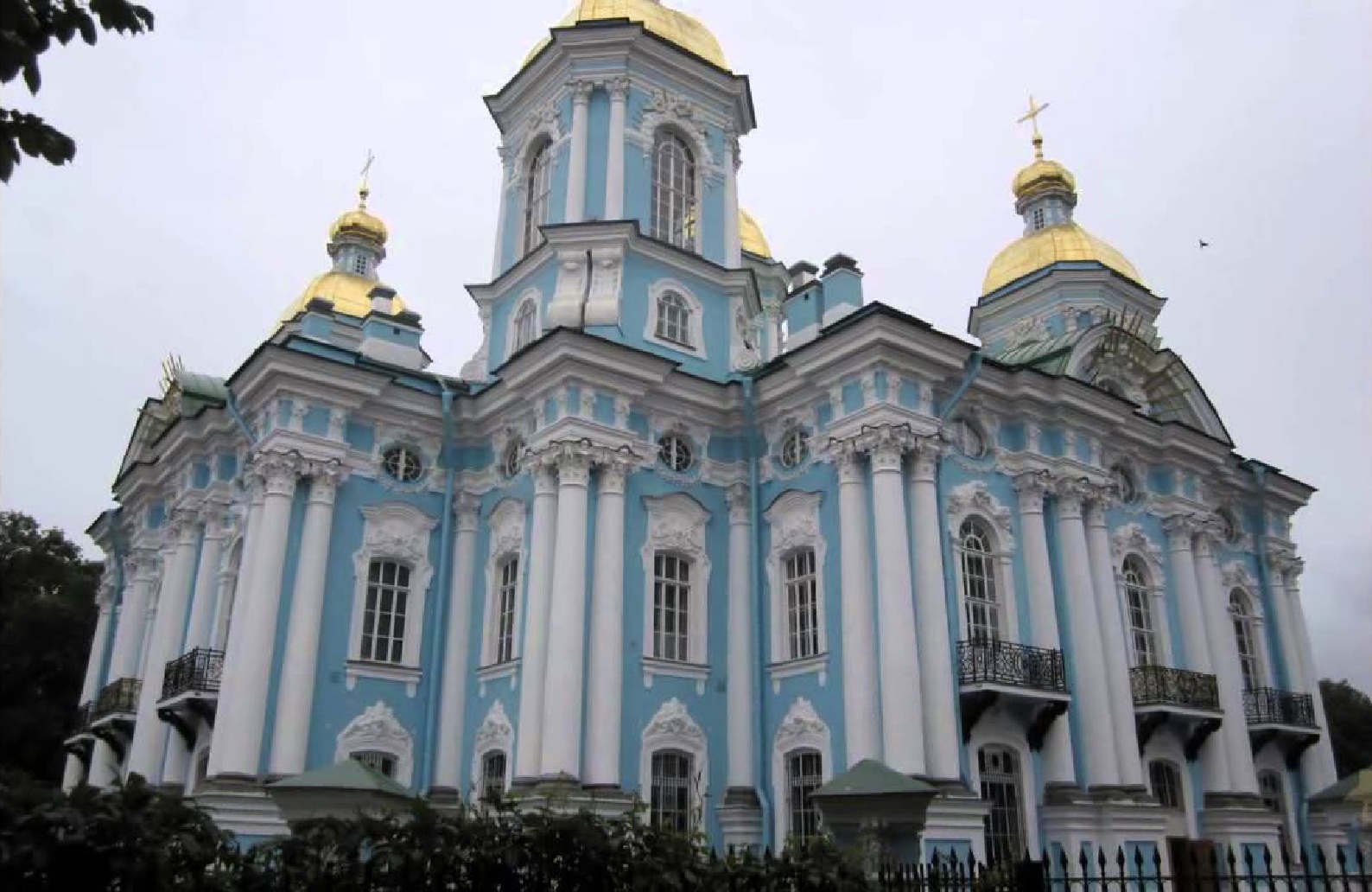 Николо-богоявленский морской собор (никольский морской собор) в санкт-петербурге. фото