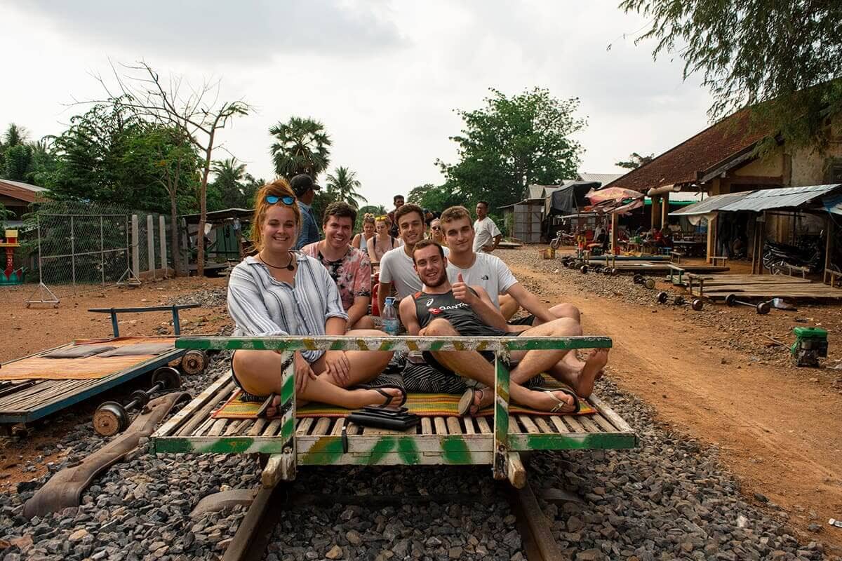 Железнодорожный транспорт в камбодже