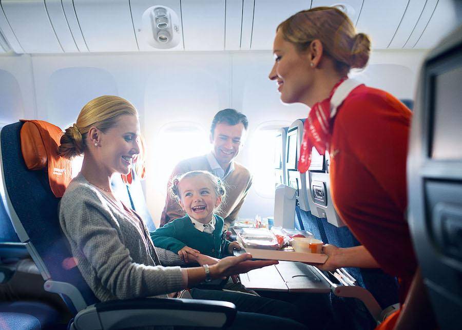 Сопровождение ребенка в самолете | ао «шереметьево безопасность»