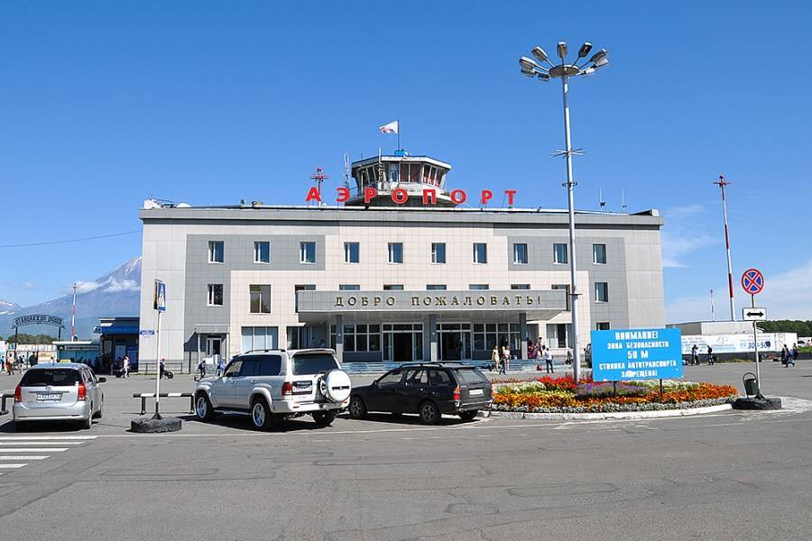 Аэропорт елизово, петропавловск-камчатский, россия на карте: онлайн табло вылета-прилета, погода сейчас, схема, фото