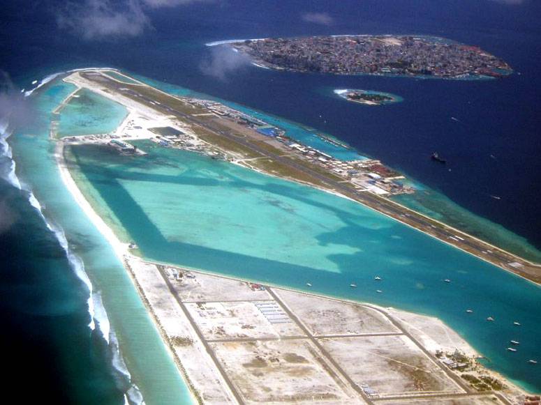 Мальдивы: описание аэропортов, расположение, маршруты на карте