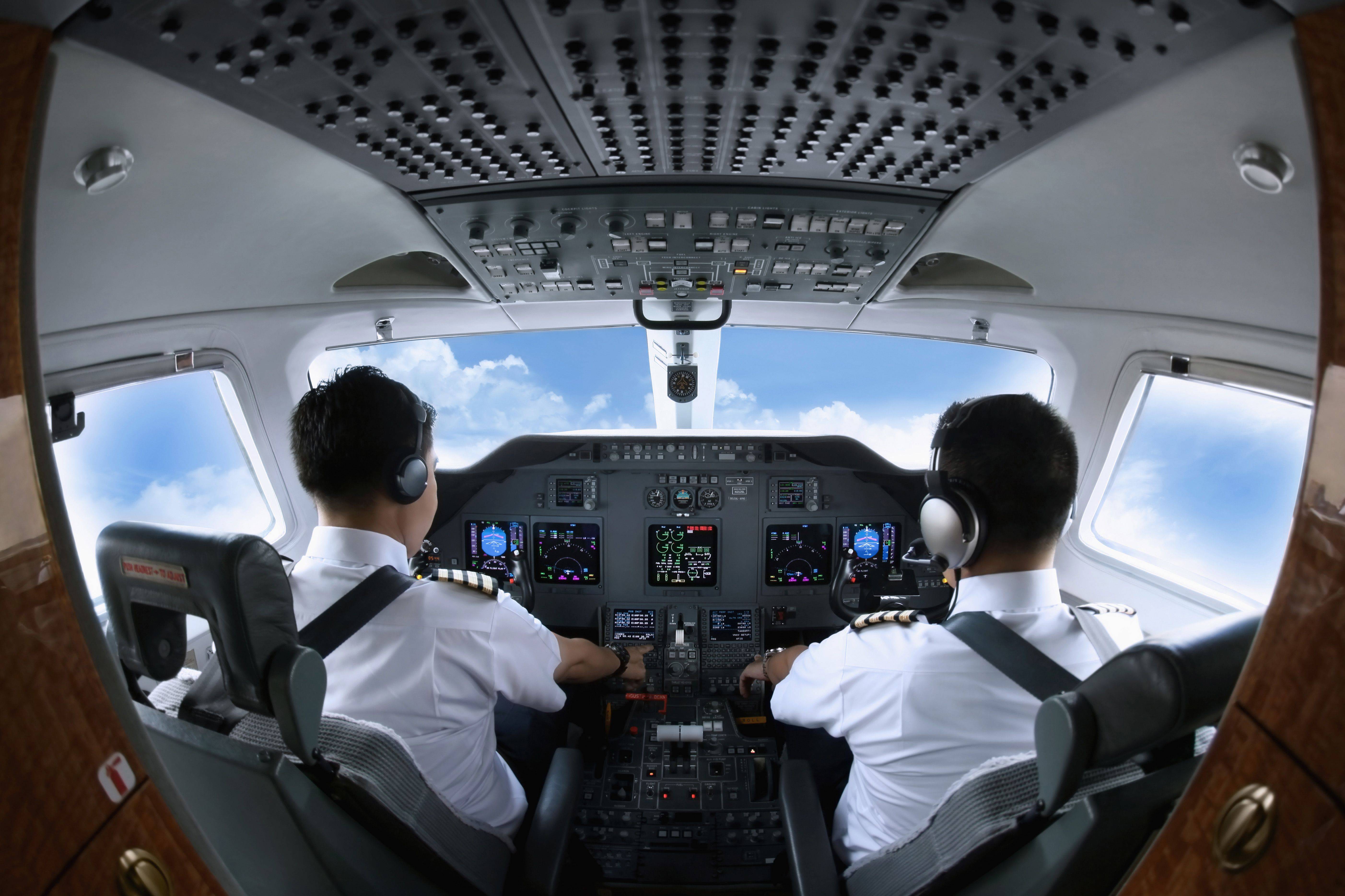 Airbus испытал самолет, который может сам взлетать: пилоты скоро будут не нужны?
