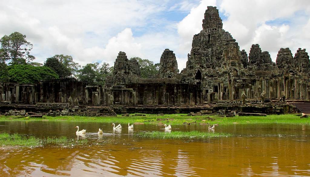 Ангкор ват восьмое чудо света. фото, история храма в камбодже. видео и описание