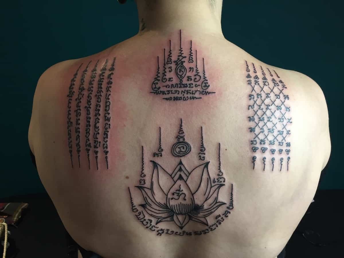 Магические татуировки сак янт из тайланда