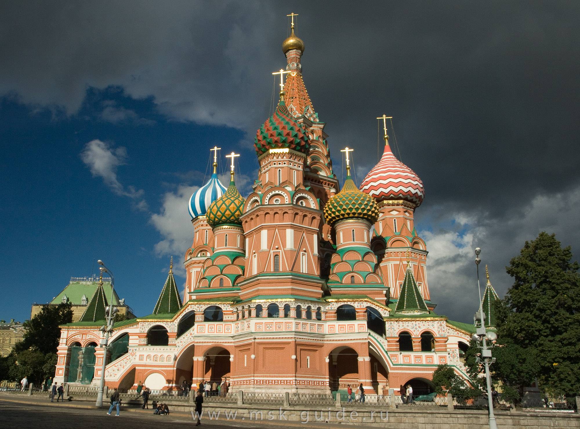 Все самое самое в москве. Храм Василия Блаженного Москва. Храм Василия Блаженного 16 век.