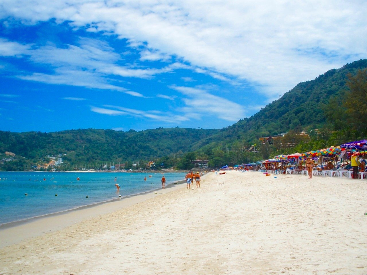 Phuket patong beach. Пляж Патонг. Патонг Пхукет. Таиланд остров Пхукет Патонг. Пляж Патонг на Пхукете.