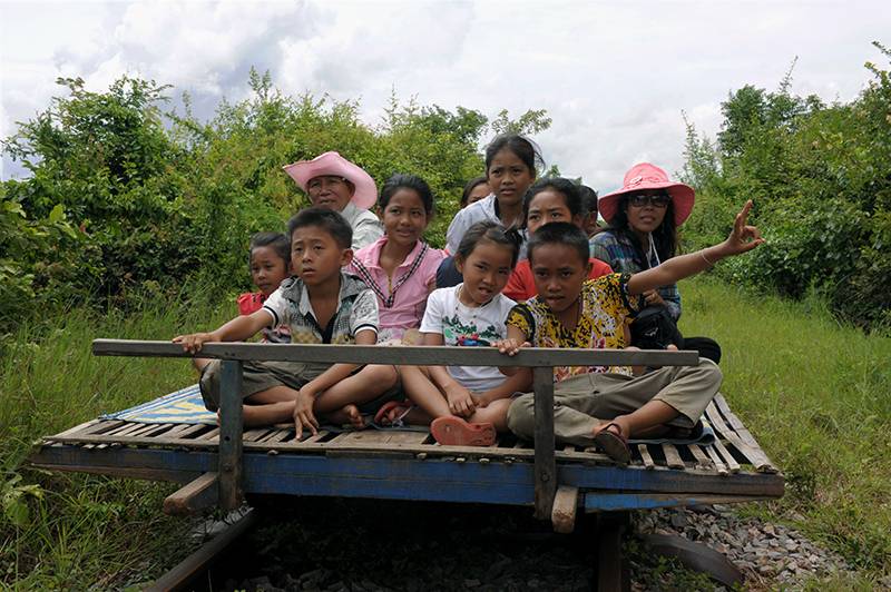 Камбоджа под стук колёс