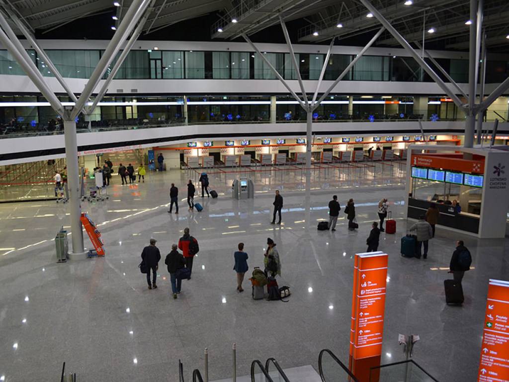 Аэропорт варшава warsaw airport - онлайн табло, расписание прилета и вылета самолетов, задержки рейсов