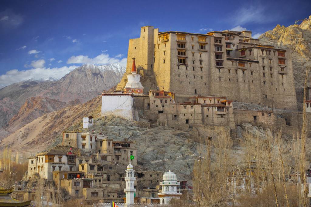 Мифы о тибете и тибетских монахах