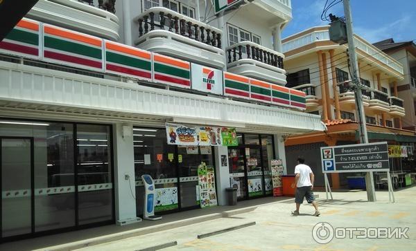 7-eleven в таиланде. американская сеть магазинов шаговой доступности