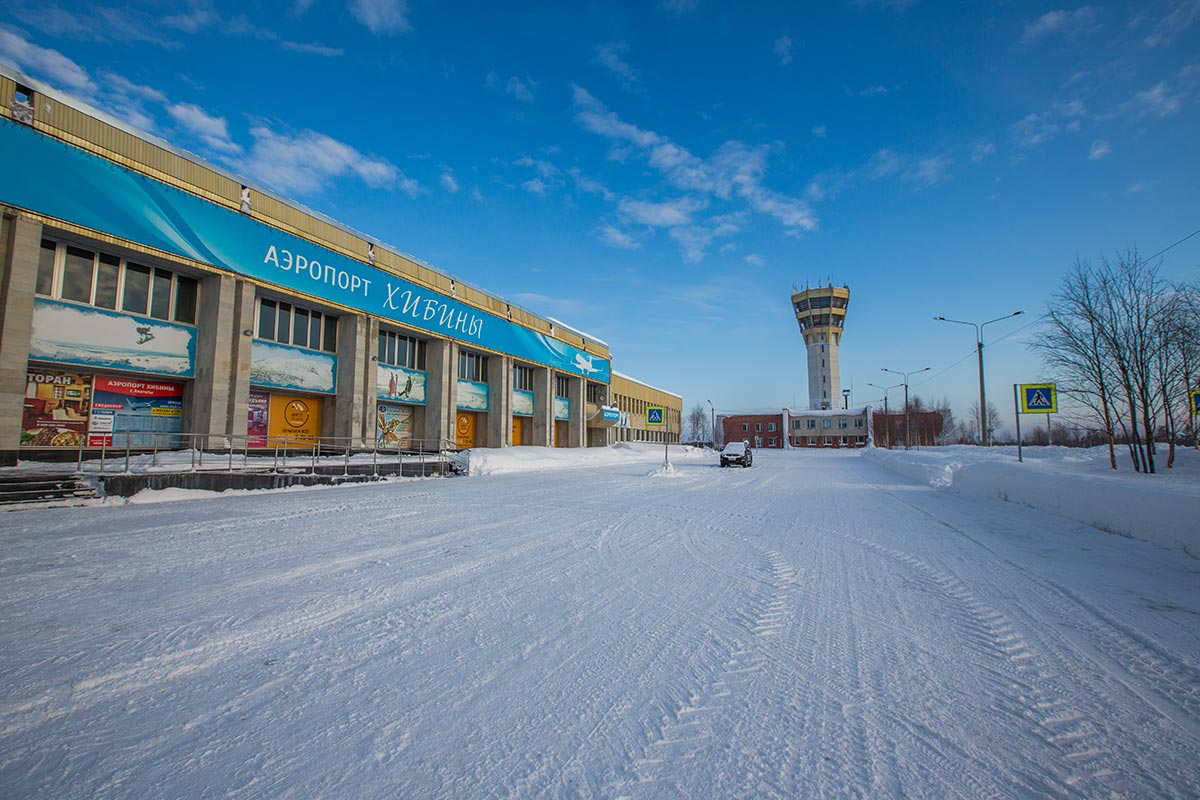 Аэропорт "хибины" (апатиты): онлайн табло, как добраться, такси и гостиницы рядом