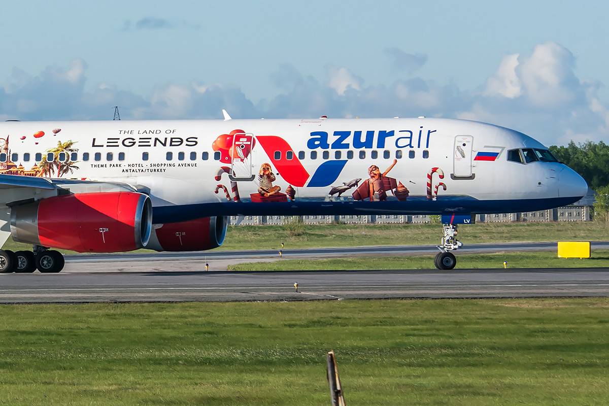Авиакомпания azur air, авиапарк азур эйр